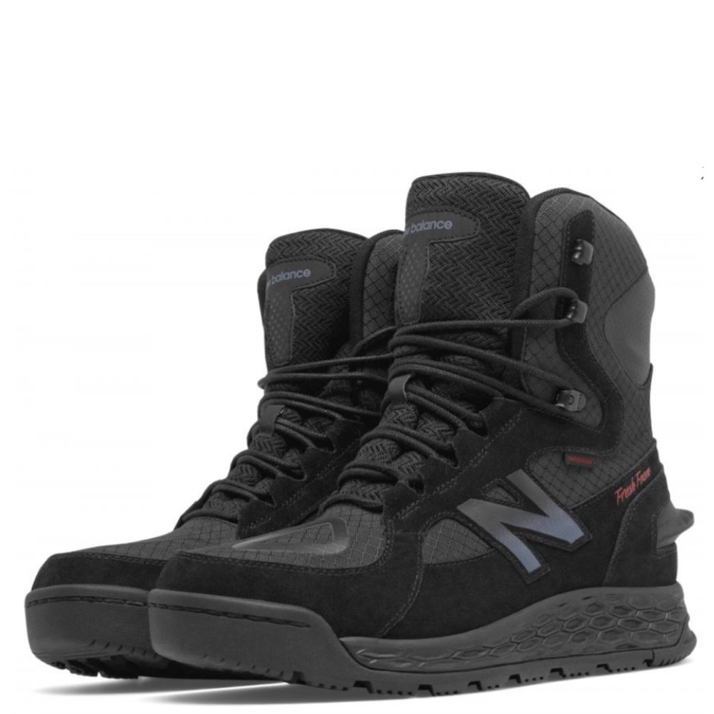 Sold.Men’s NEW BALANCE FRESH FOAM 1000 WINTER BOOTS - SIZE 9.5